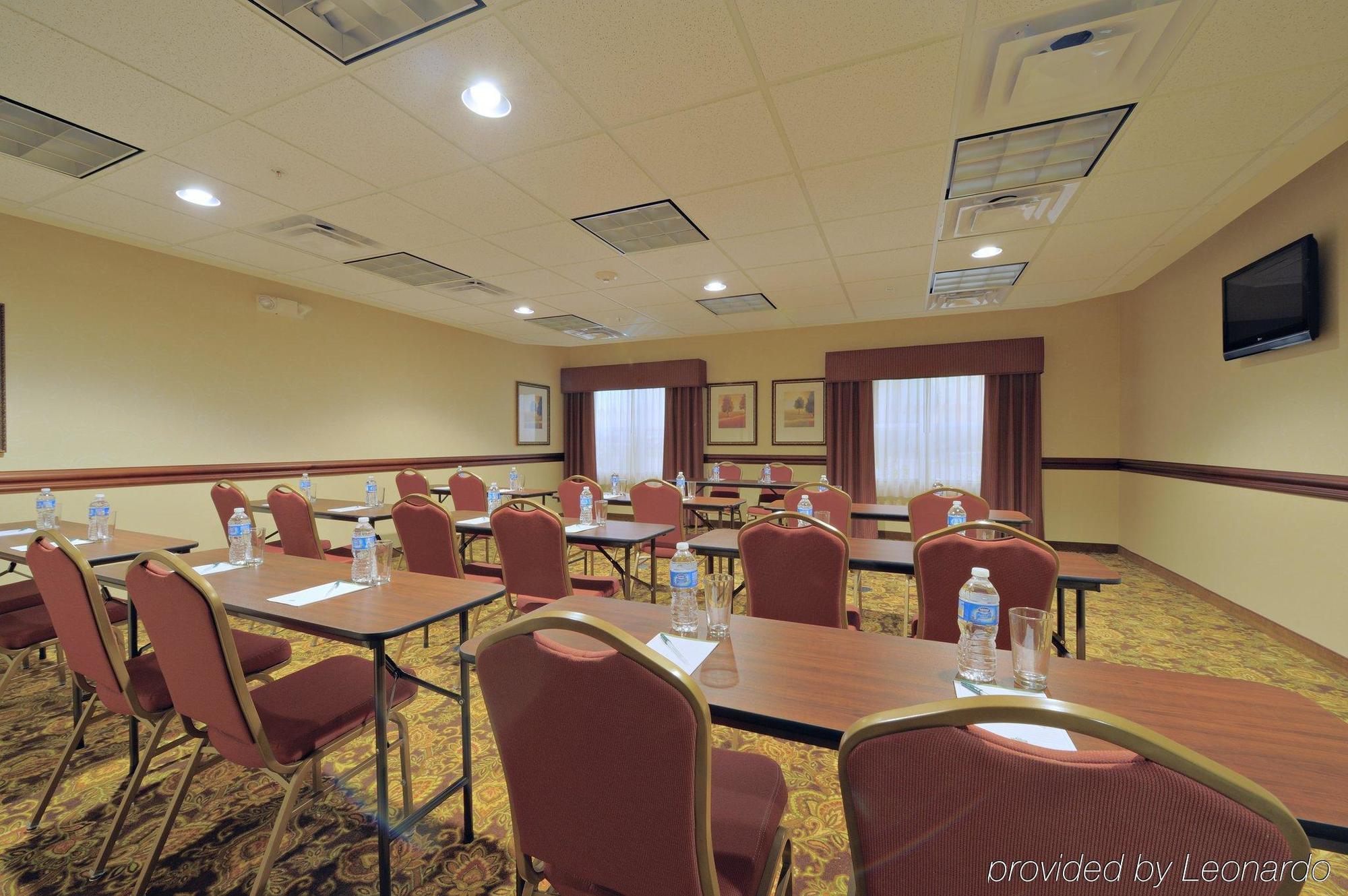 Country Inn & Suites By Radisson, Rossford - Toledo South Facilities photo