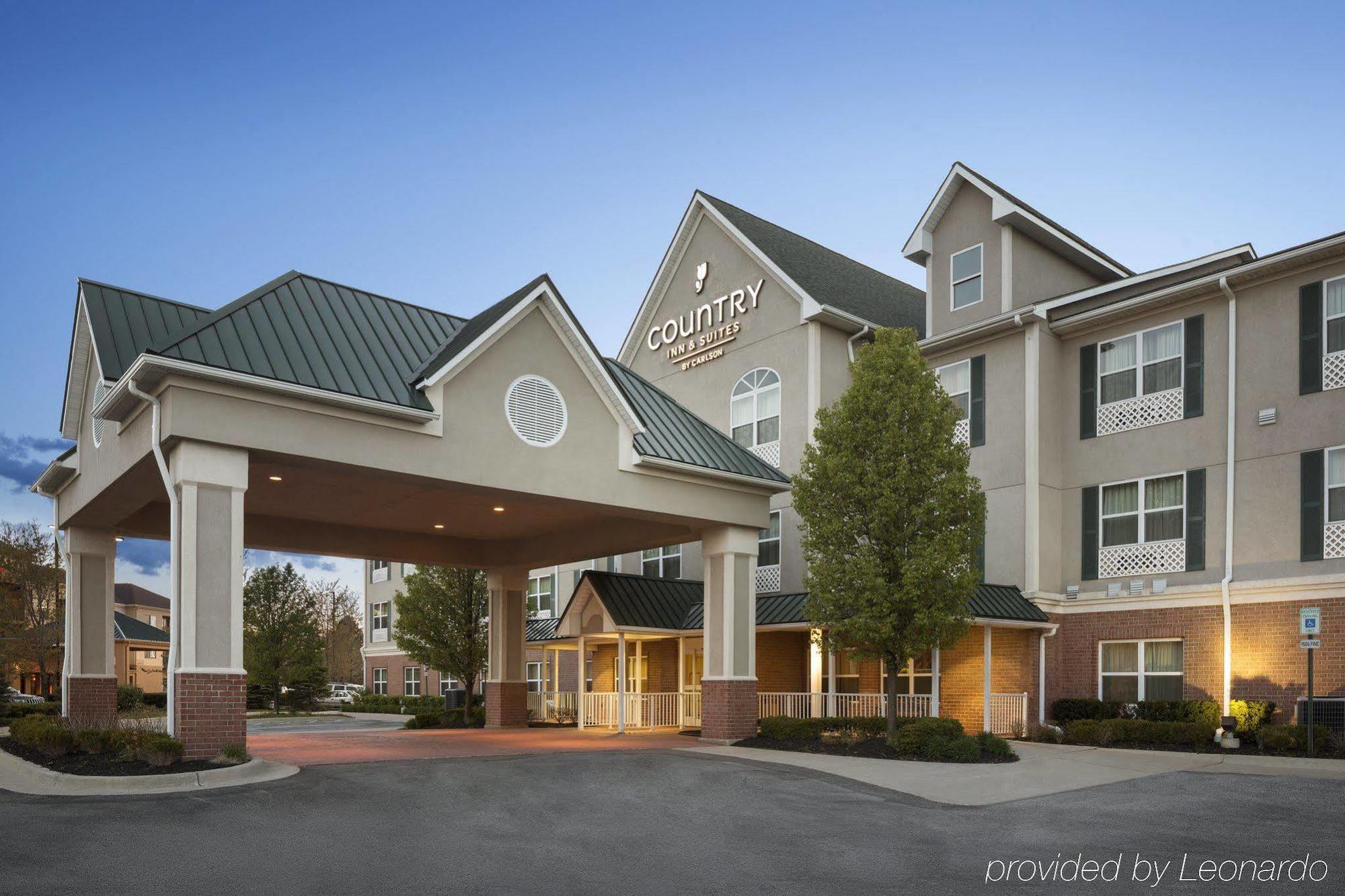Country Inn & Suites By Radisson, Rossford - Toledo South Exterior photo